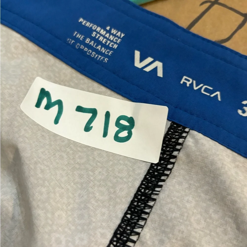 RVCA board shorts‎